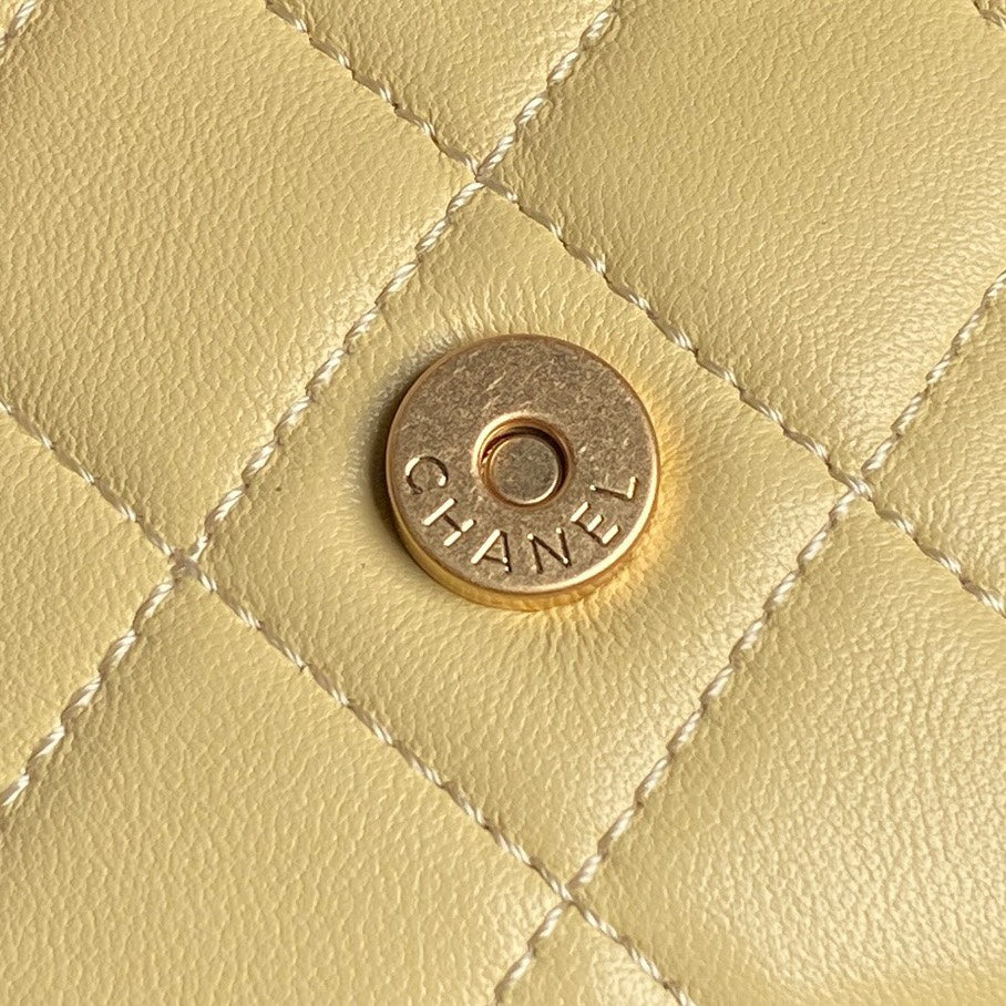 CRUISE DRAWSTRING BACKPACK 24 IN YELLOW LAMBSKIN GOLD-TONE METALLIC